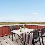 Sybilla - 700m From The Sea By Interhome *